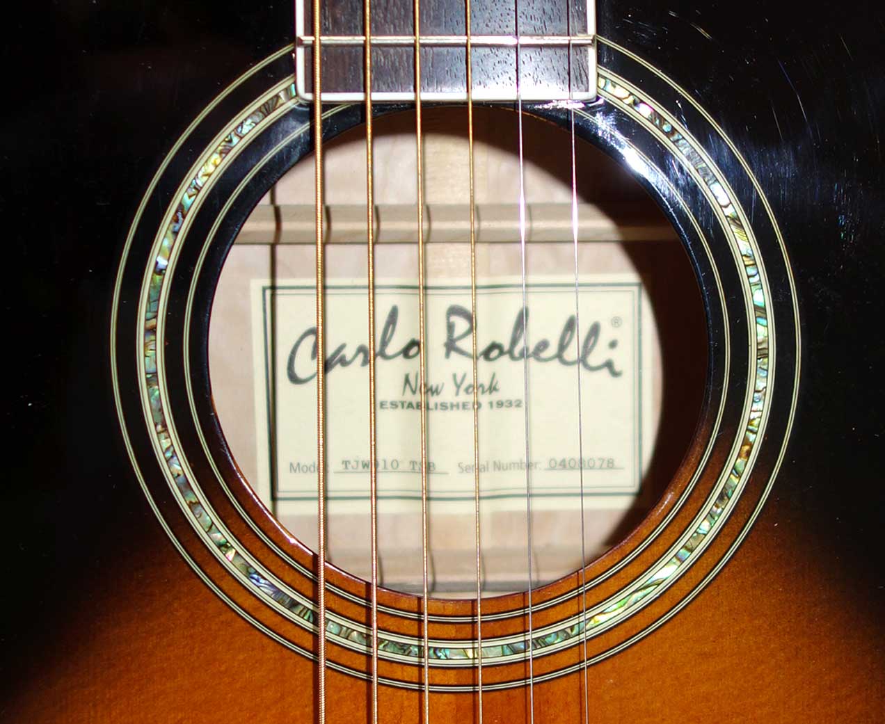Used Carlo Robelli TJW-910 Jumbo J200-Style Guitar w/Grover Imperial Tuners, Quilted Maple Back/Sides w/Cloud Inlays, Case