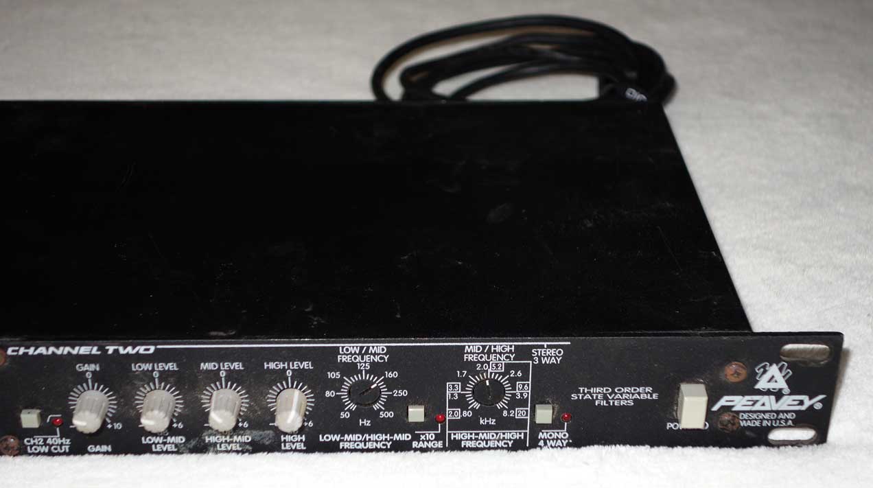 Used PEAVEY XD 3/4 Mono/Stereo Crossover for PA or Bass