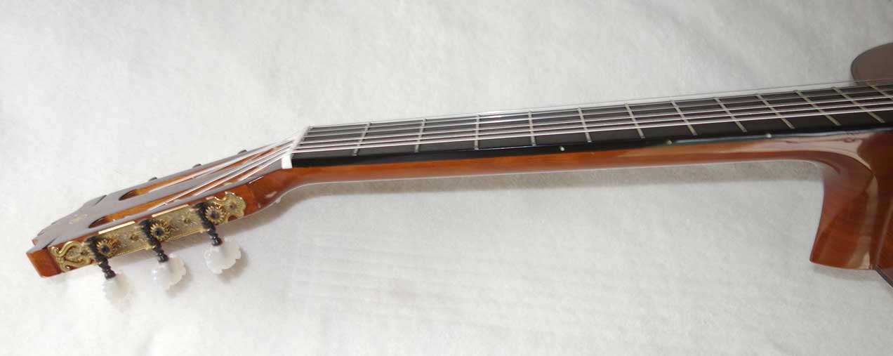 Vintage Yamaha G-235 Nylon String Classical Guitar