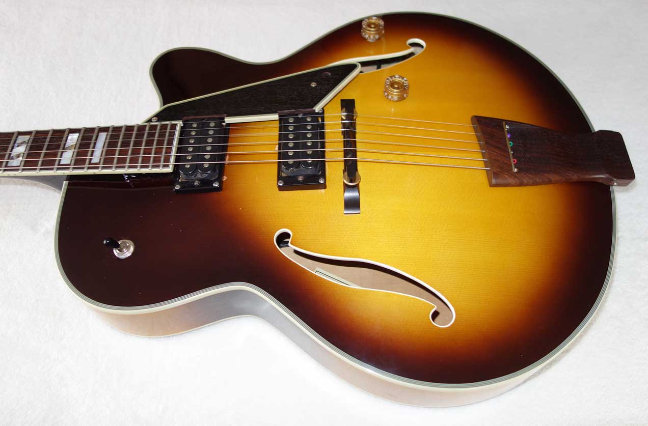 2003 Carlo Robelli D120 Manhattan (Peerless Monarch) Sunburst Archtop Guitar w/Schaller PUPs!!