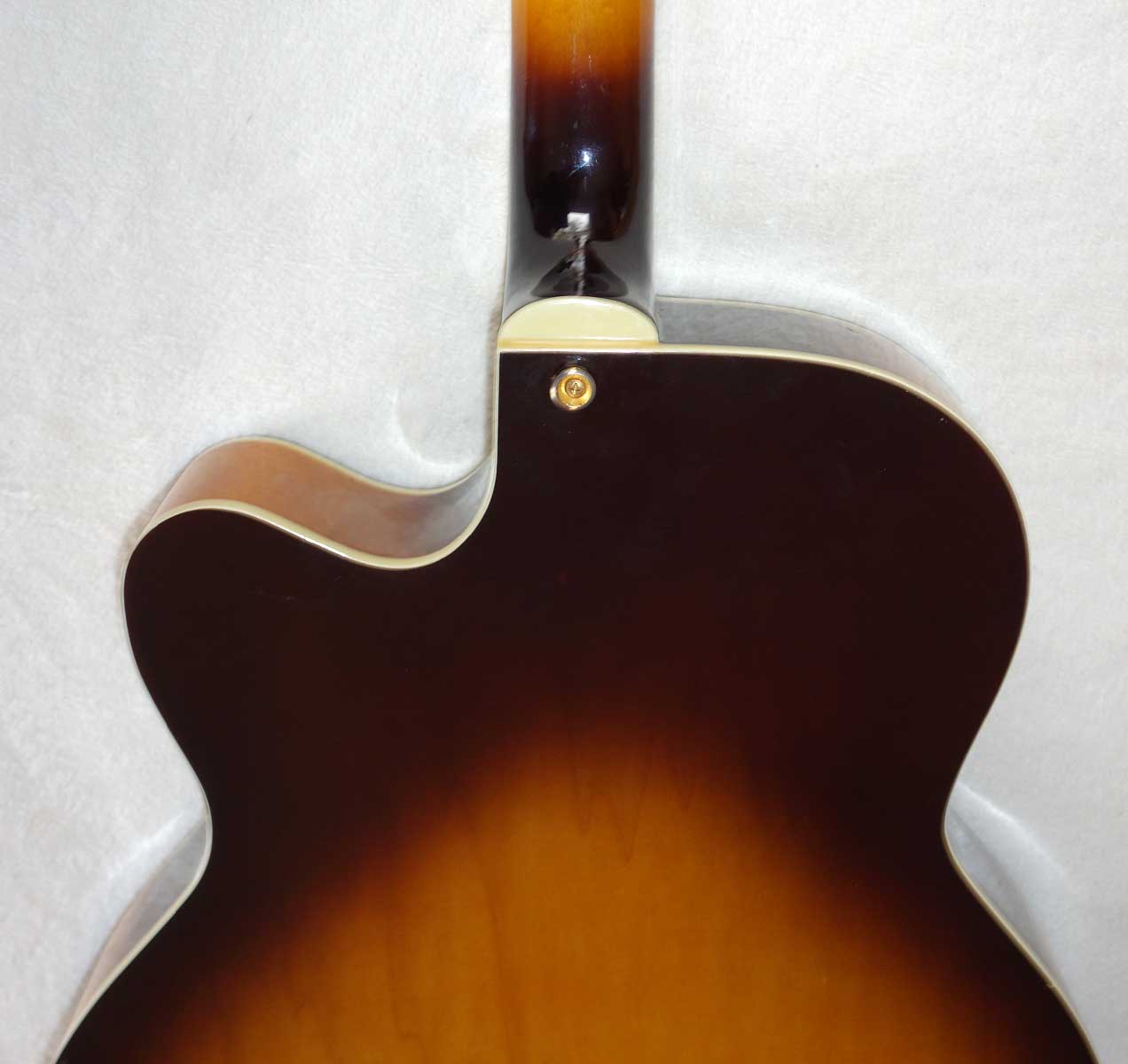 2003 Carlo Robelli D120 Manhattan (Peerless Monarch) Sunburst Archtop Guitar w/Schaller PUPs!!