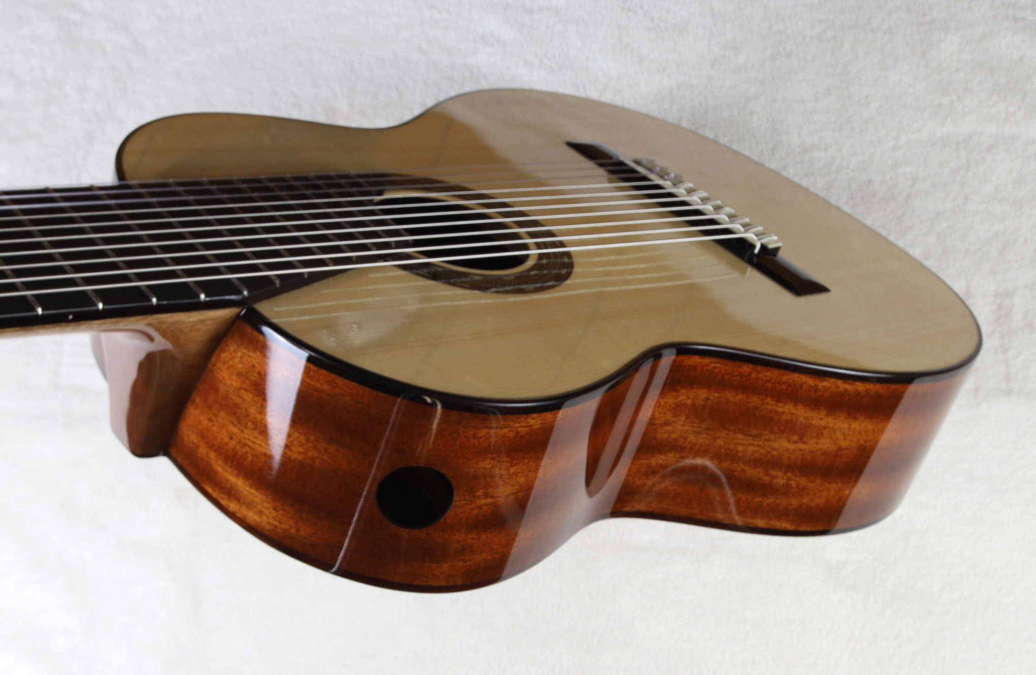 Cathedral 125 Guitar