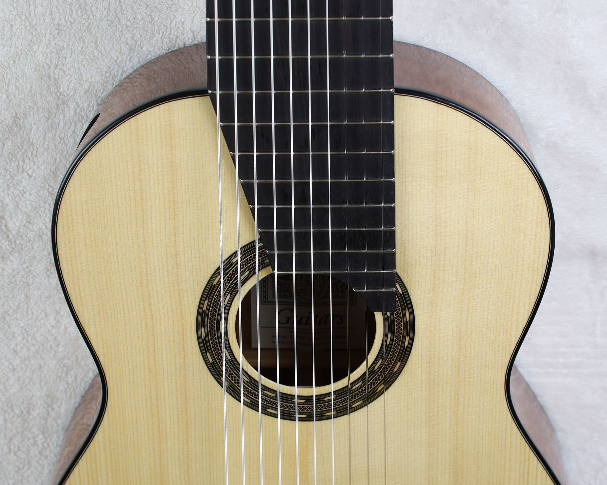 Cathedral 125 Guitar