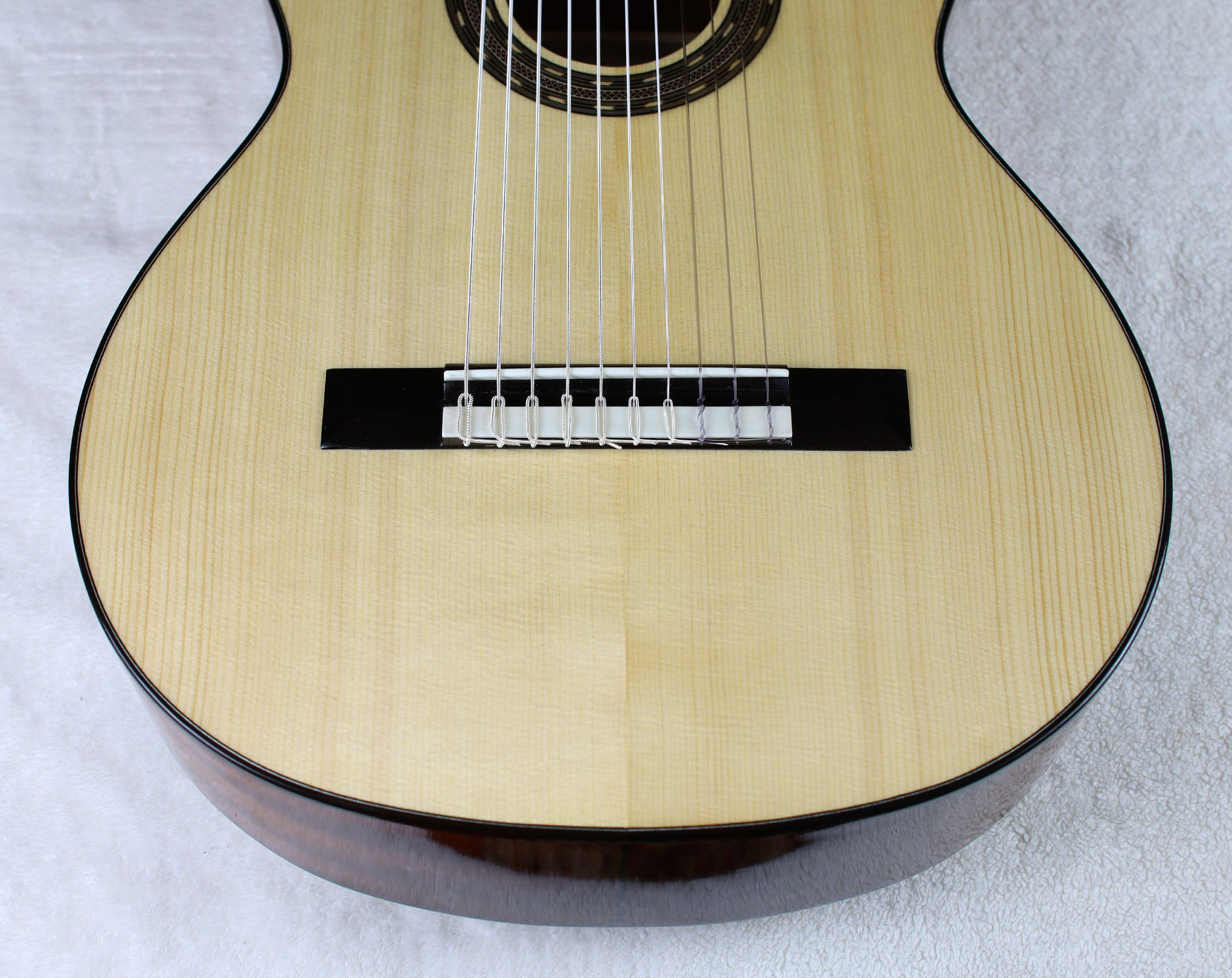 Cathedral 125 Guitar