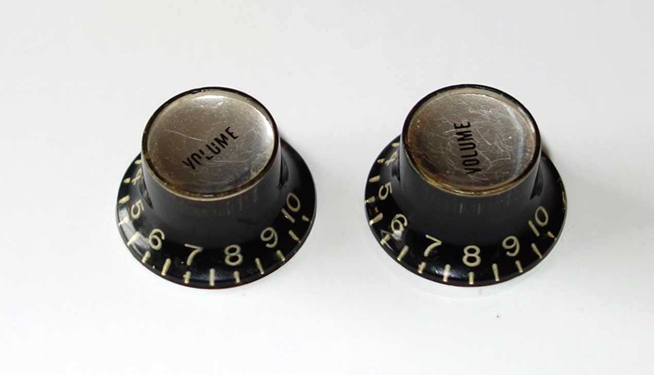 Vintage Vintage 1963 Gibson 2x "Deep Shaft" Reflector Knobs 2x Volume Knob from a 1963 Epiphone