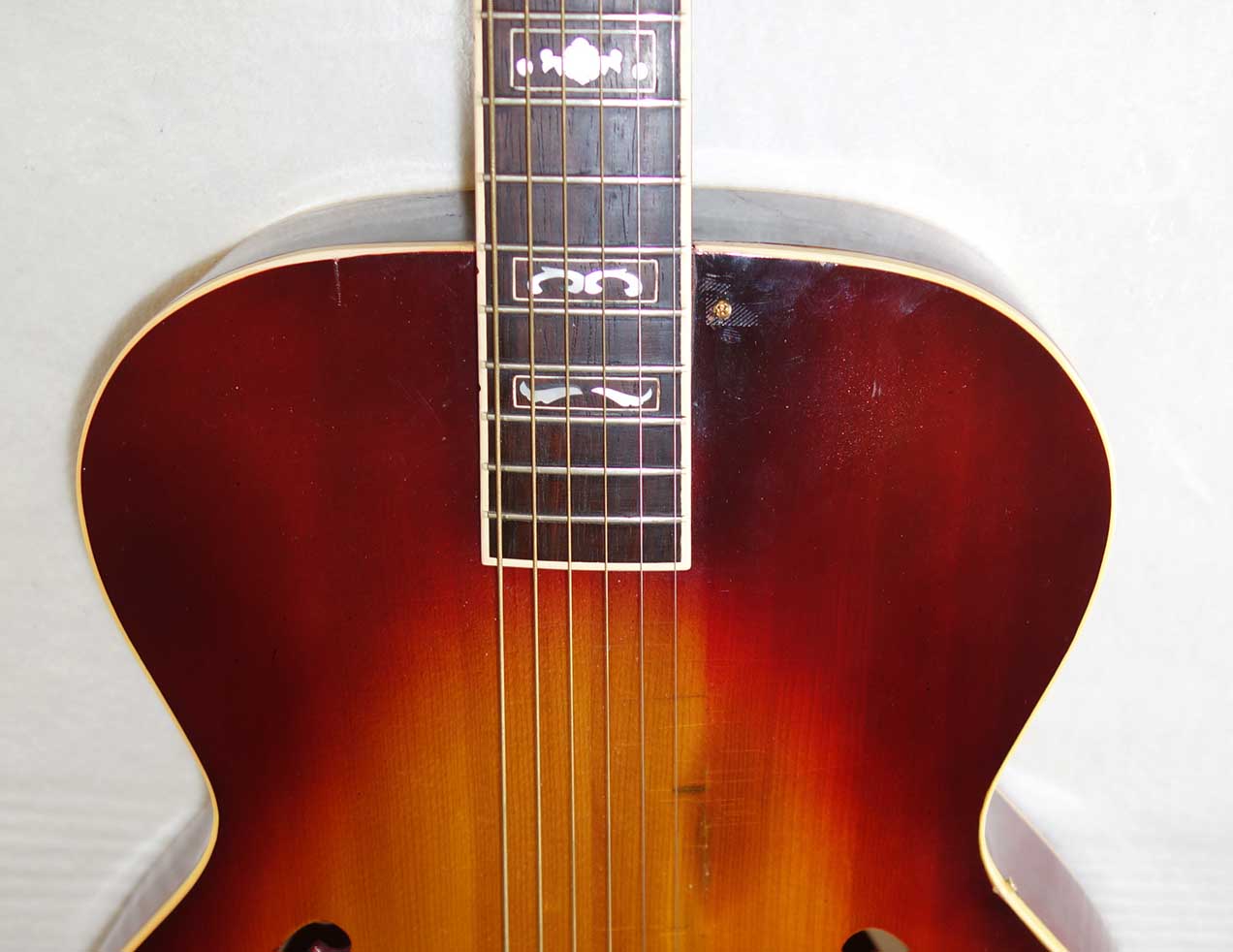 Vintage 1930s Gibson L12 Acoustic Archtop, 16" w/picture Fram Inlays